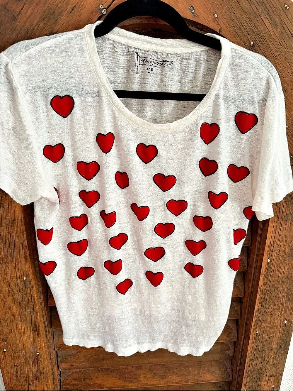 BANNER DAY All You Need Is Love hand embroidered Linen Tee Heart Print Short Sle